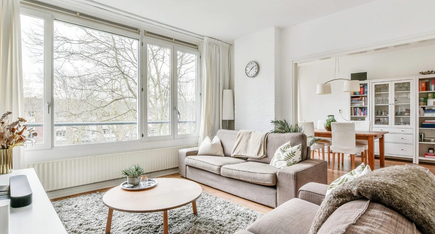 Altbau trifft Moderne: So gelingt die stilvolle Renovierung